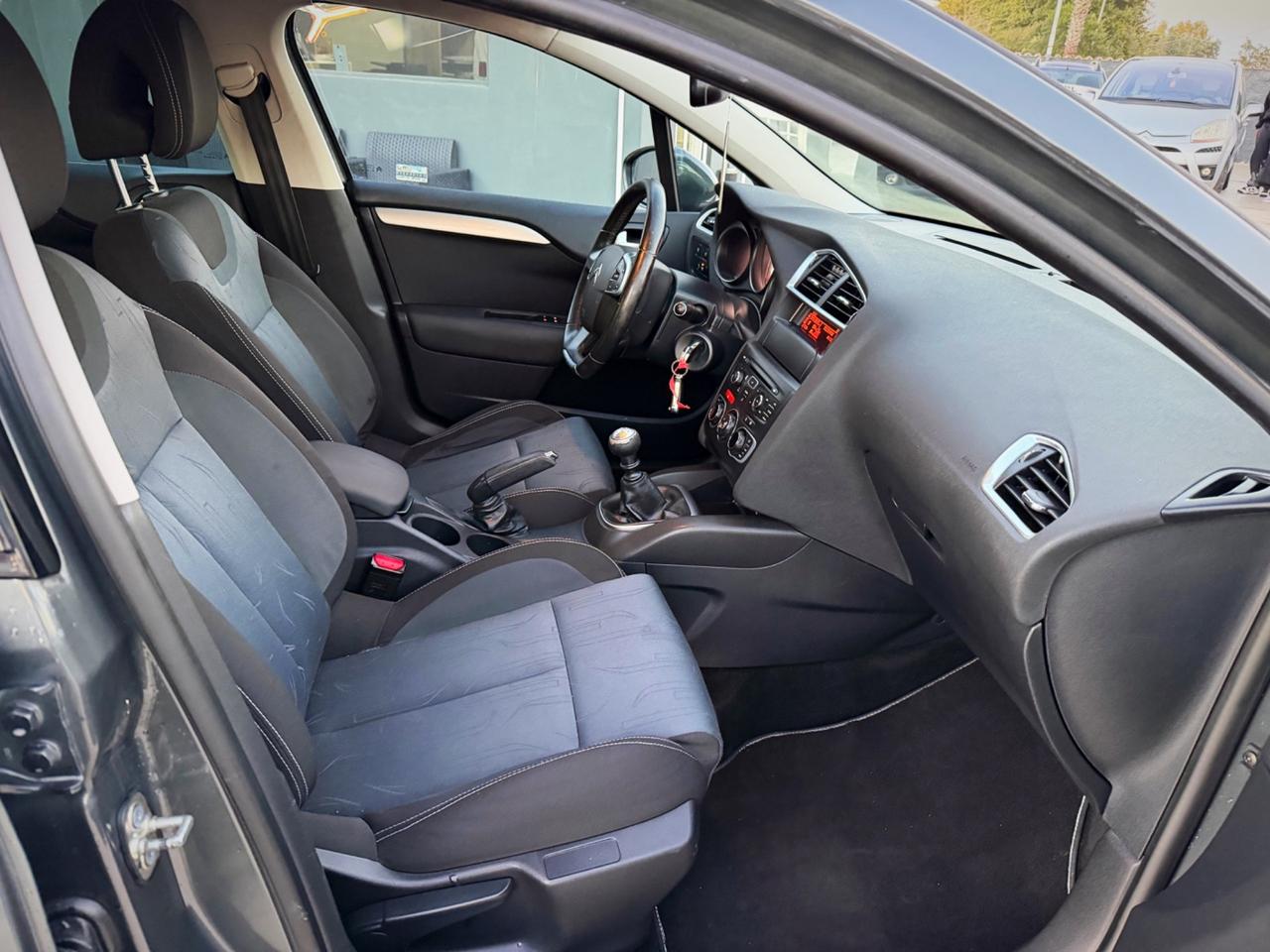 Citroen C4 1.6 e-HDi 110 airdream Exclusive