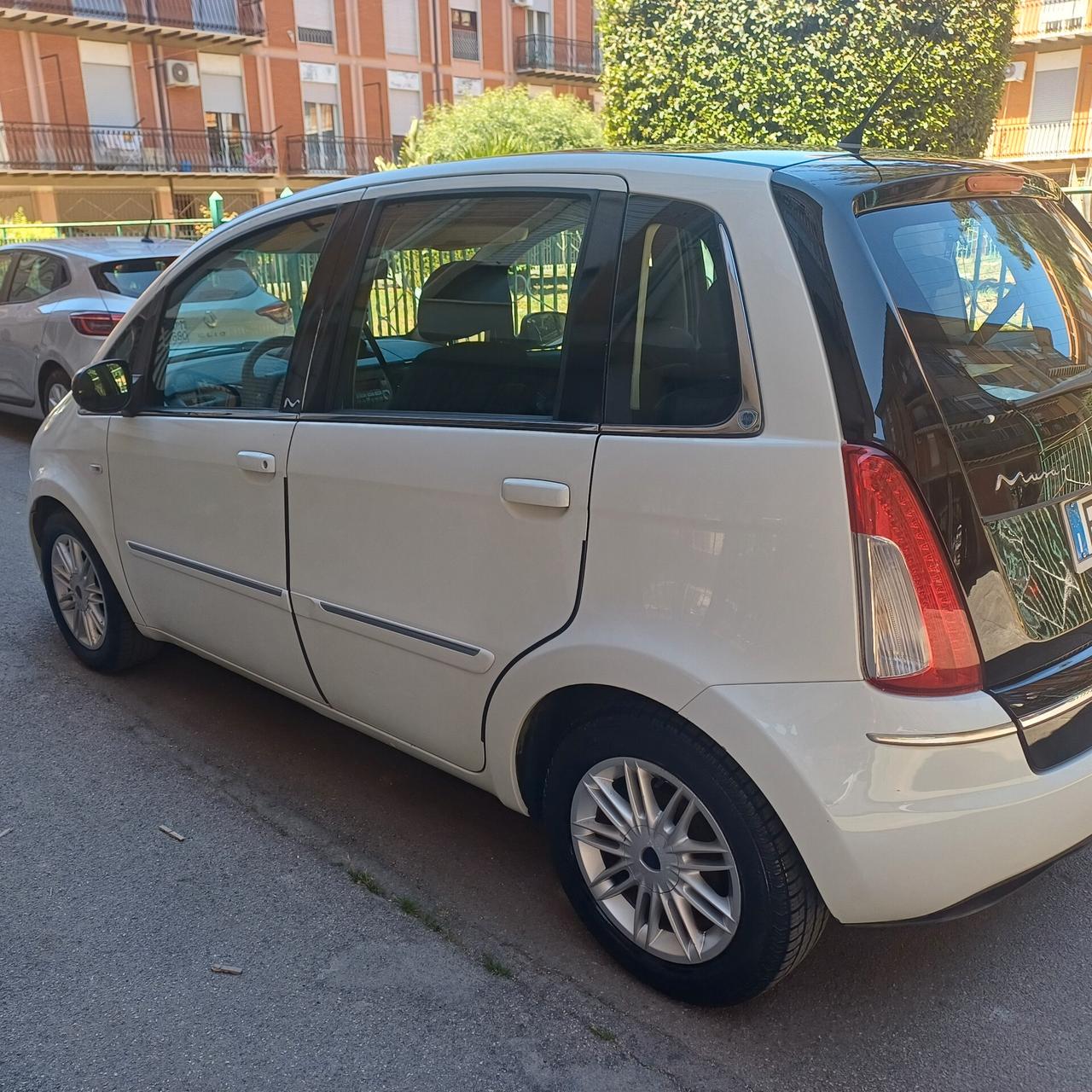Lancia MUSA 1.3 Mjt 16V 95 CV S&S DPF Oro Plus
