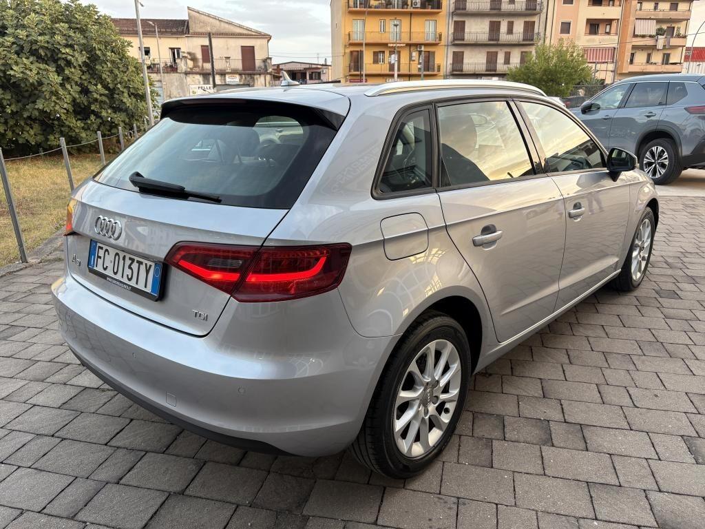 Audi A3 Sportback 1.6 TDI 110cv Ambiente