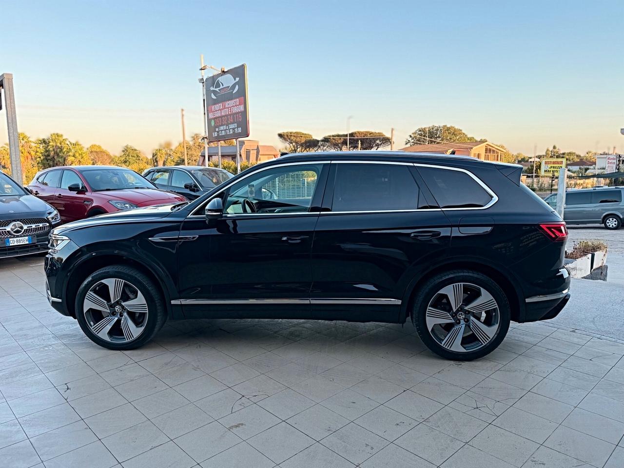 Volkswagen Touareg 3.0 V6 TSI eHybrid 462 CV R
