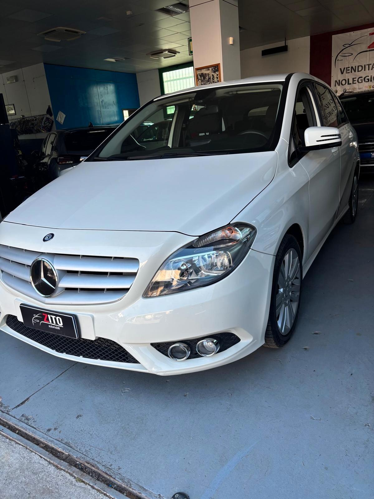 Mercedes-benz B 180 B 180 CDI BlueEFFICIENCY Premium
