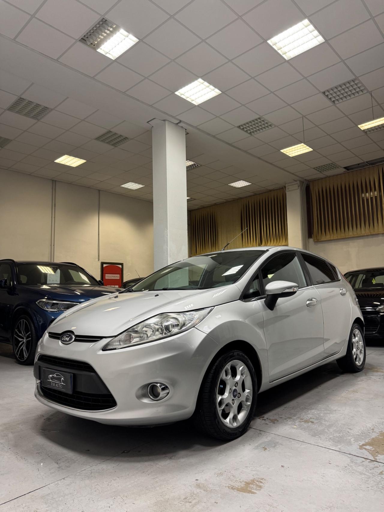 Ford Fiesta 1.4 5p. Bz.- GPL Titanium