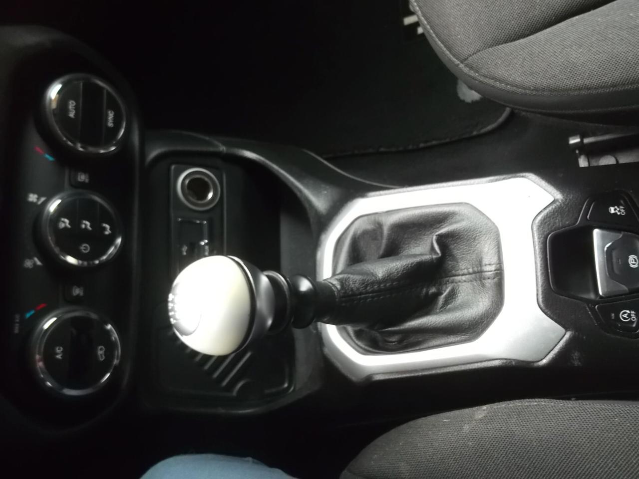Jeep Renegade 1.6 Mjt 120 CV Limited - 22