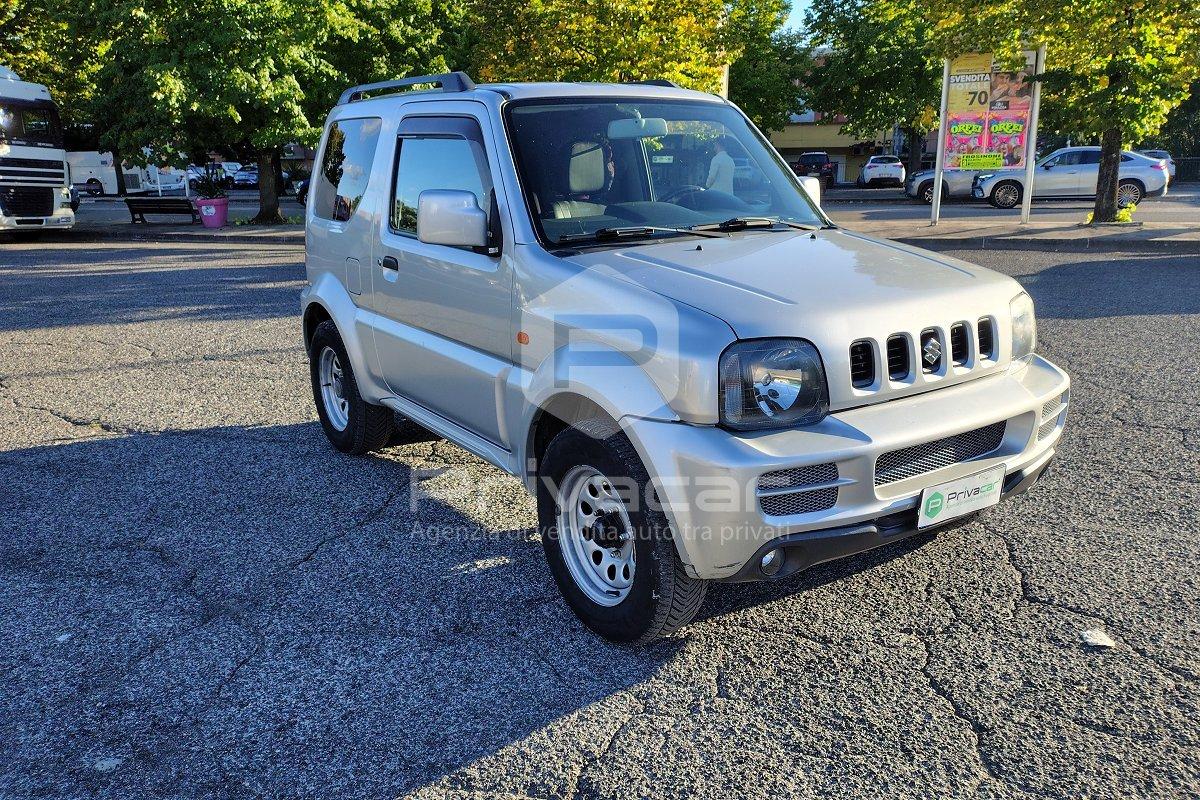 SUZUKI Jimny 1.3i 16V cat 4WD JLX