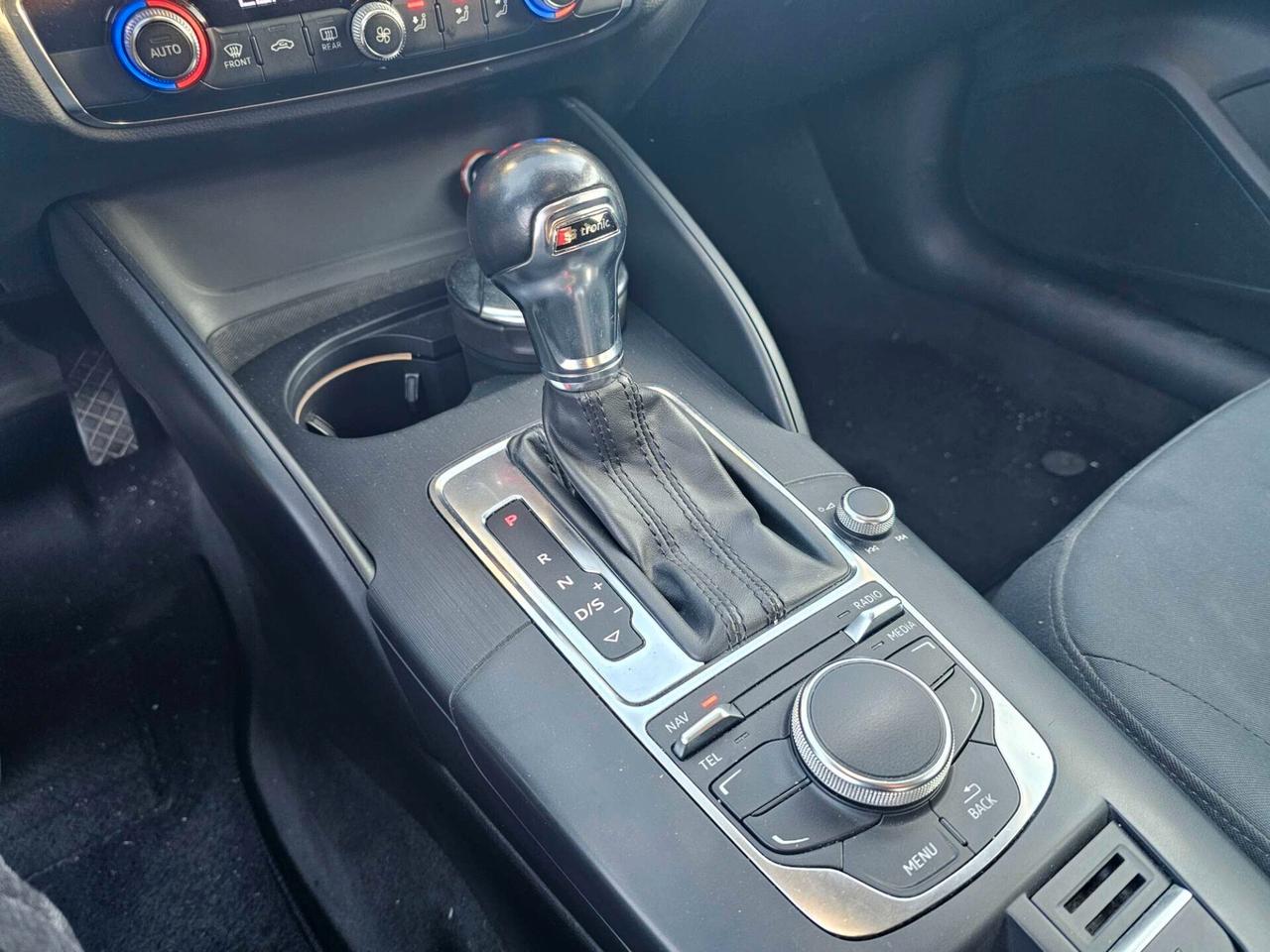 Audi A3 1.4 TFSI S tronic Ambition