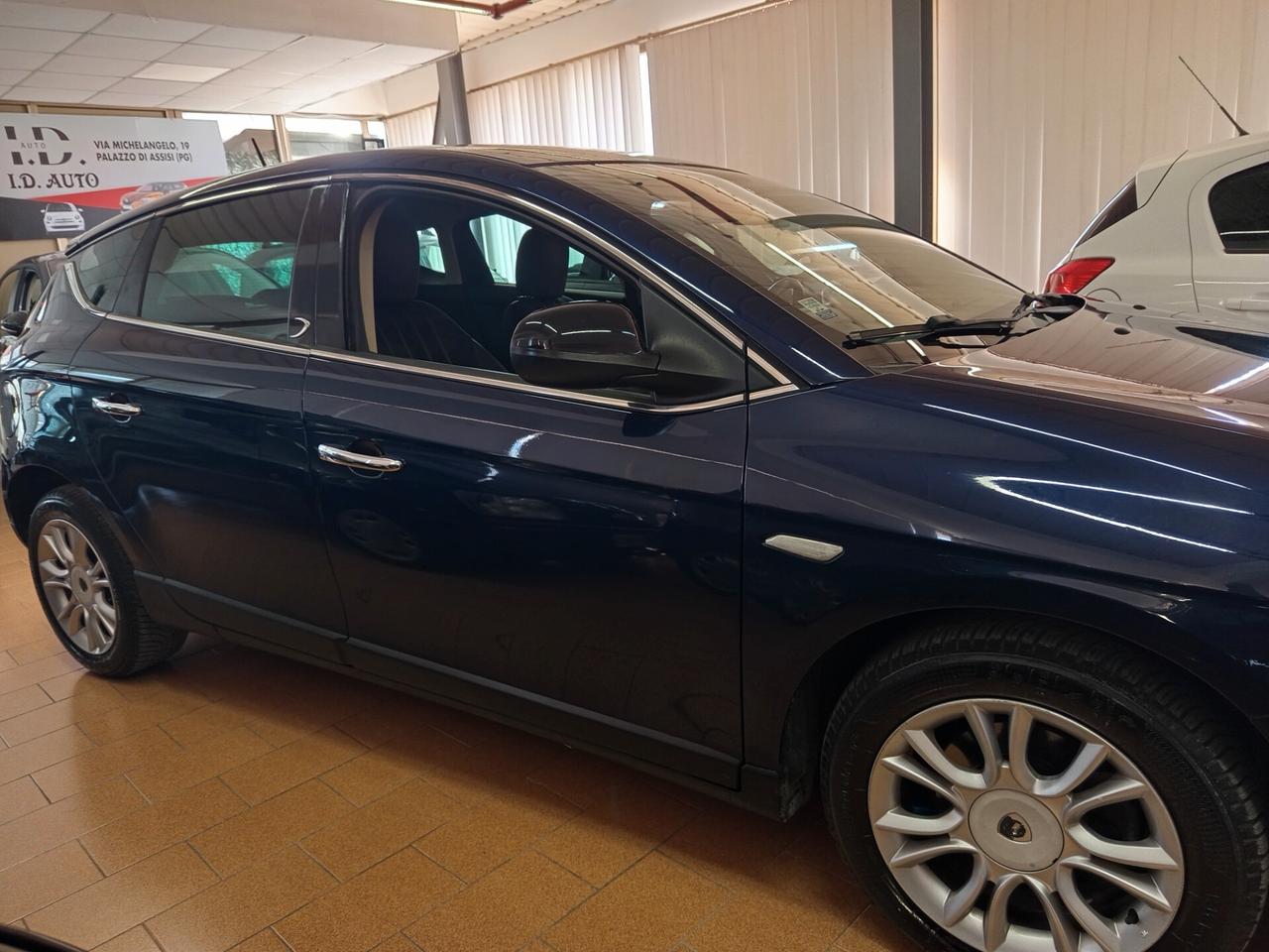 Lancia Delta 1.6 MJT DPF Platino, 111 Mila chilometri ok neopatentati