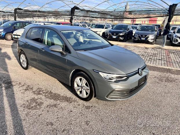 VOLKSWAGEN Golf 2.0 TDI 150 CV DSG SCR Life