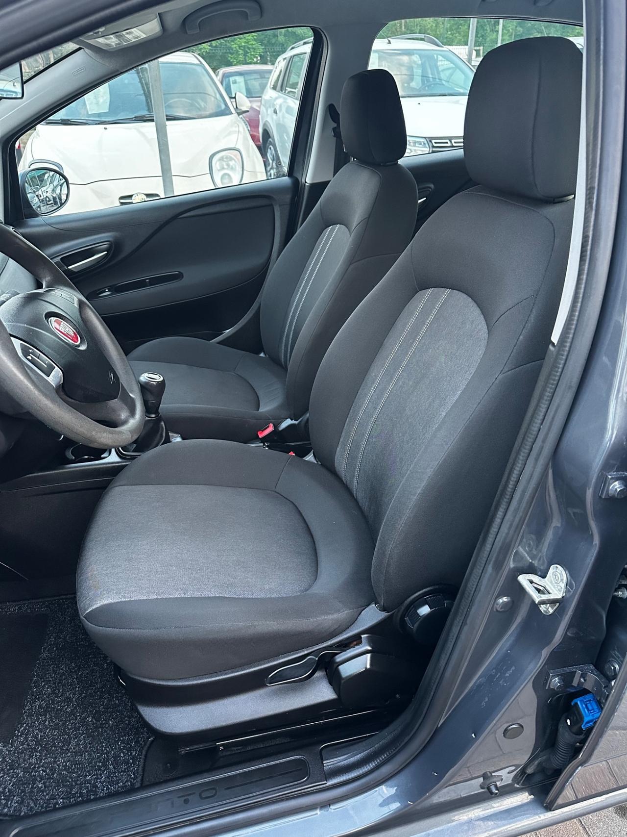 Fiat Punto 1.3 MJT II 75 CV 5 porte
