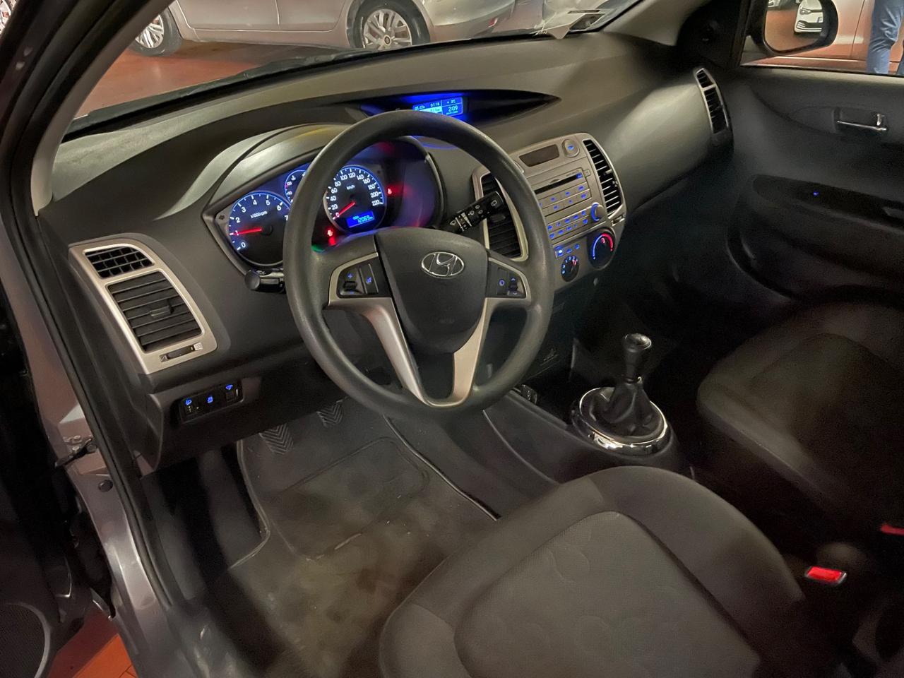 Hyundai i20 1.2 Neopatentati Euro 5 12.000 Km