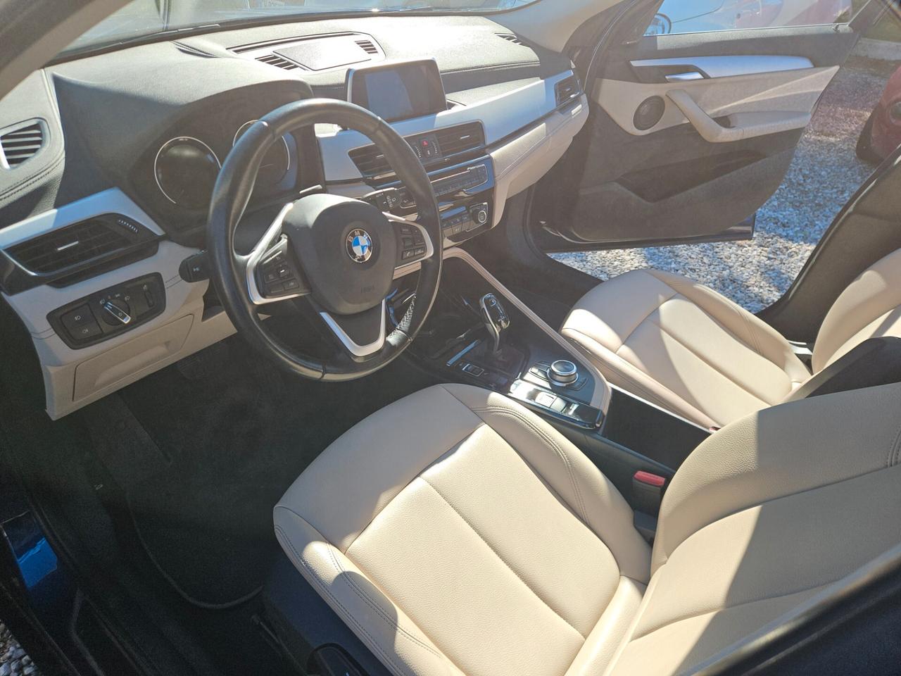 Bmw X2 sDrive18d Business-X AUTOM.