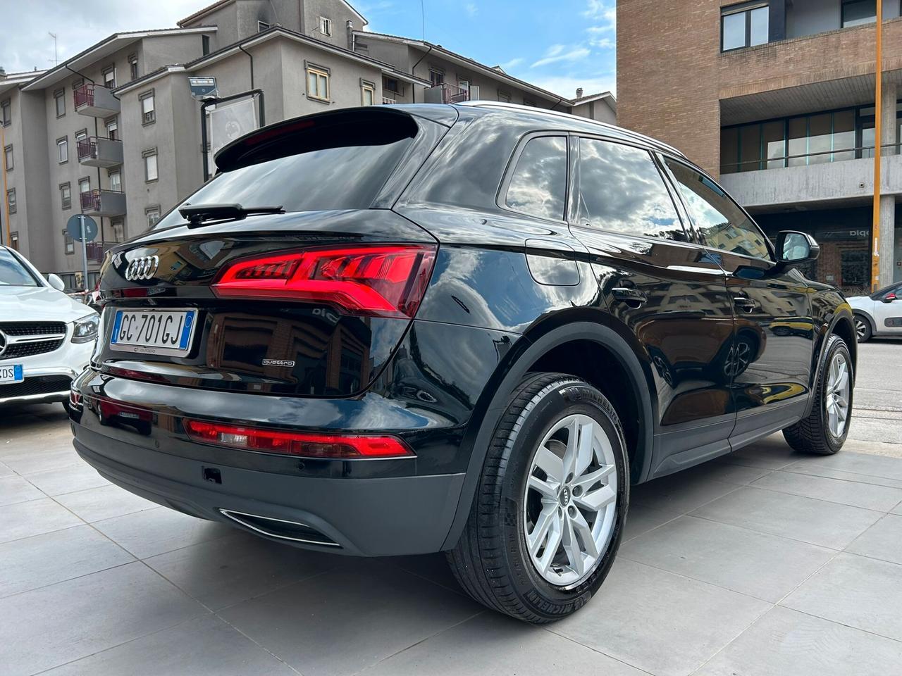 Audi Q5 40 TDI 204 CV quattro S tronic Business
