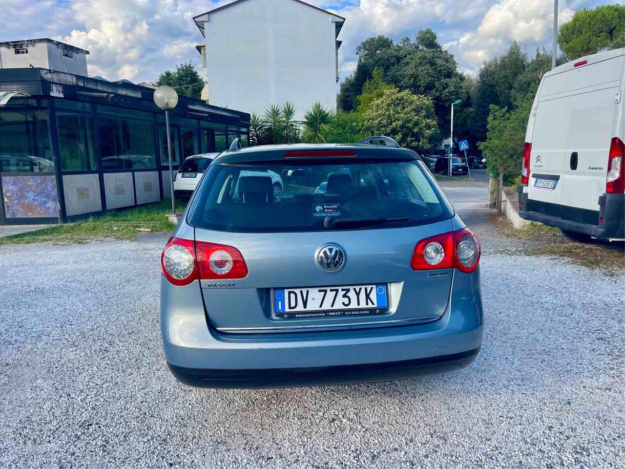 VOLKSWAGEN PASSAT - SOLO 99 000 KM - UNICO PROPRIETARIO