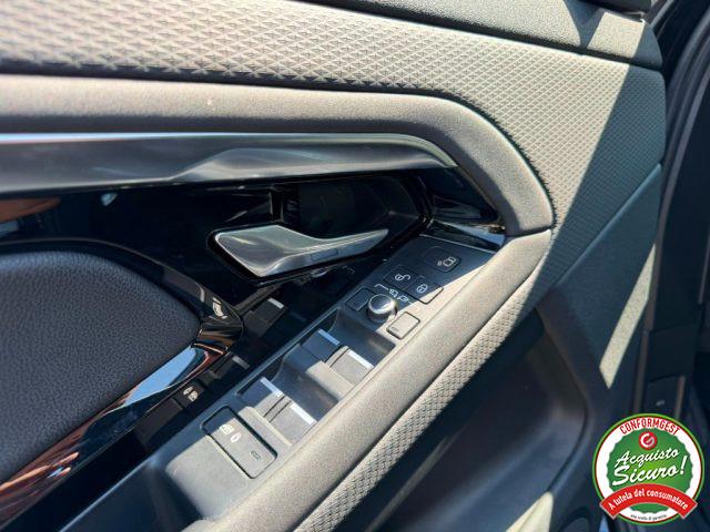 LAND ROVER Range Rover Evoque 2.0D I4-L.Flw 150CV AWD Auto R-Dynamic SE