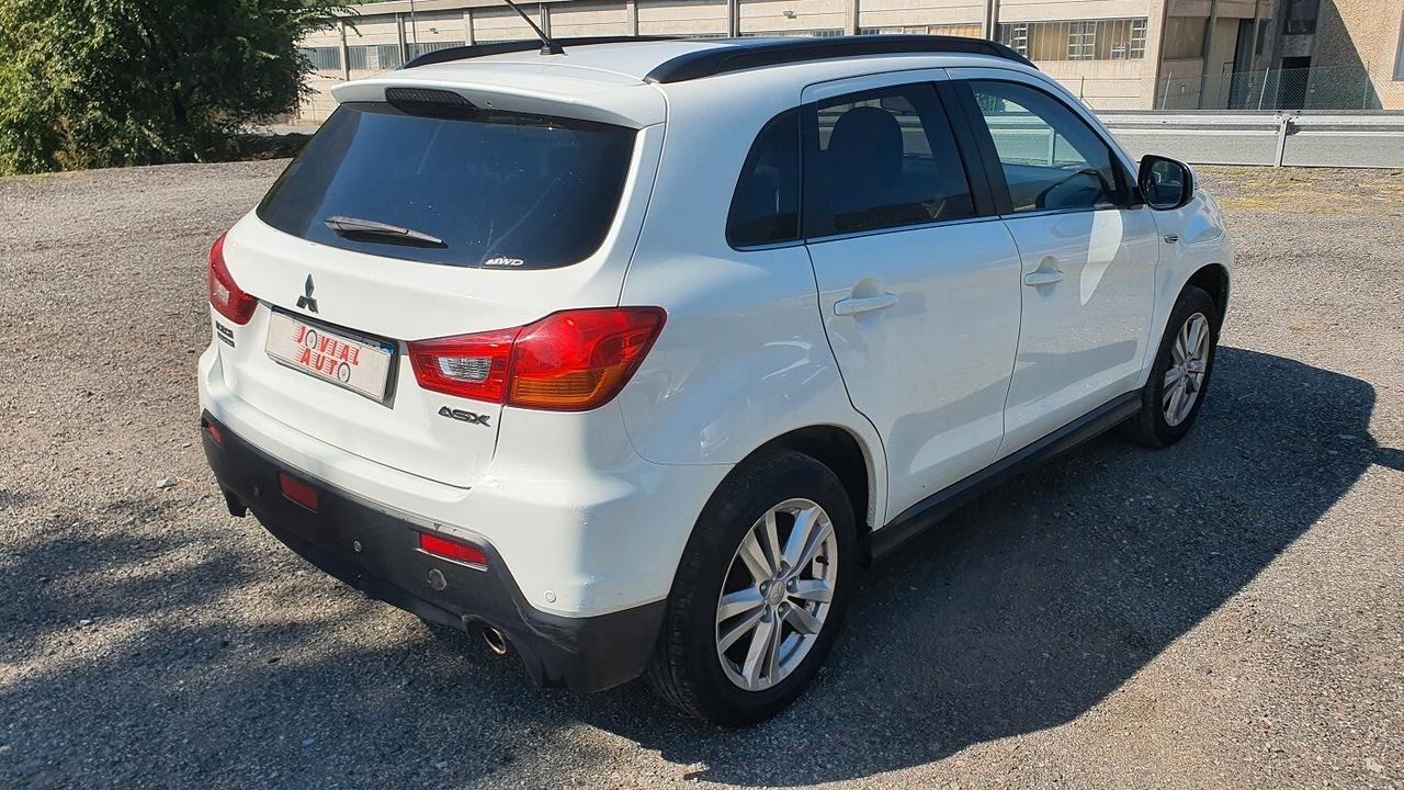 Mitsubishi ASX 1.8 DI-D 150 CV 4WD