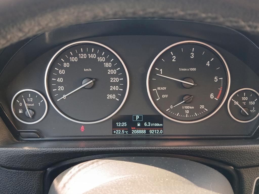 BMW 320 d Touring auto