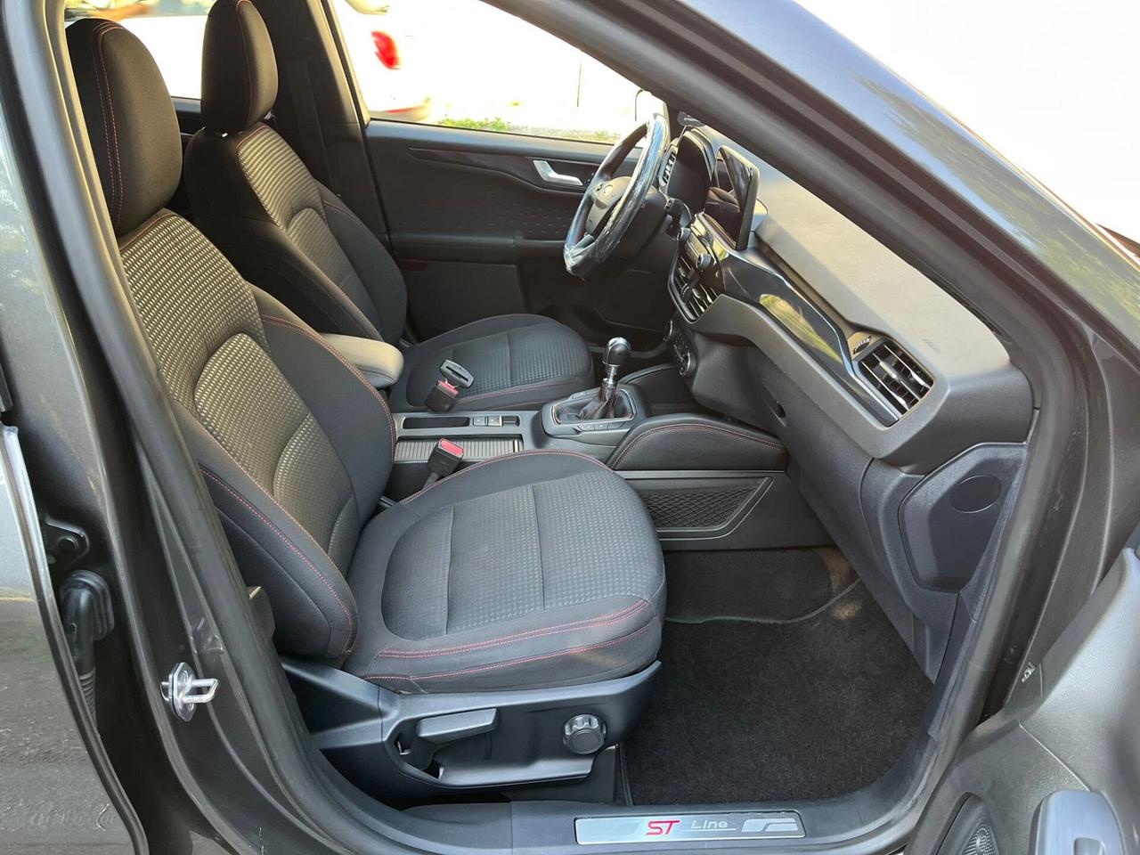 Ford Kuga 2.0 EcoBlue Hybrid 150CV 2WD ST-Line