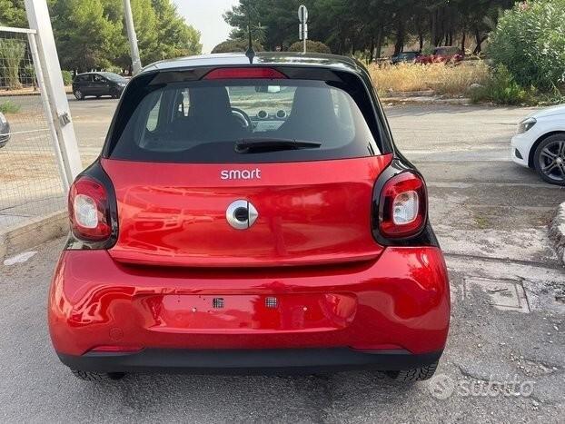 Smart Four Four 1.0 70CV Passion