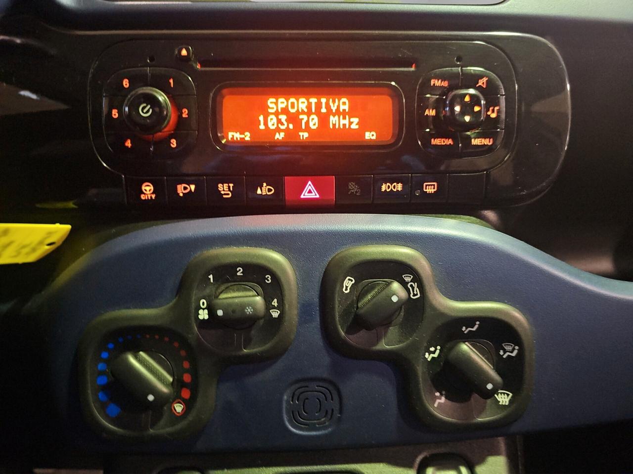 Fiat Panda 1.2 Lounge 5 POSTI - UNICOPROPRIETARIO
