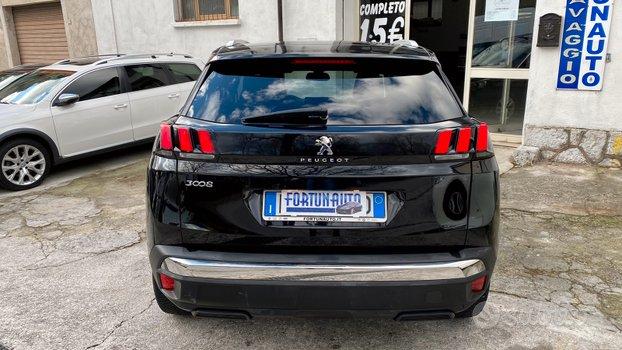 PEUGEOT 3008 1.6 HDI 120cv Aut