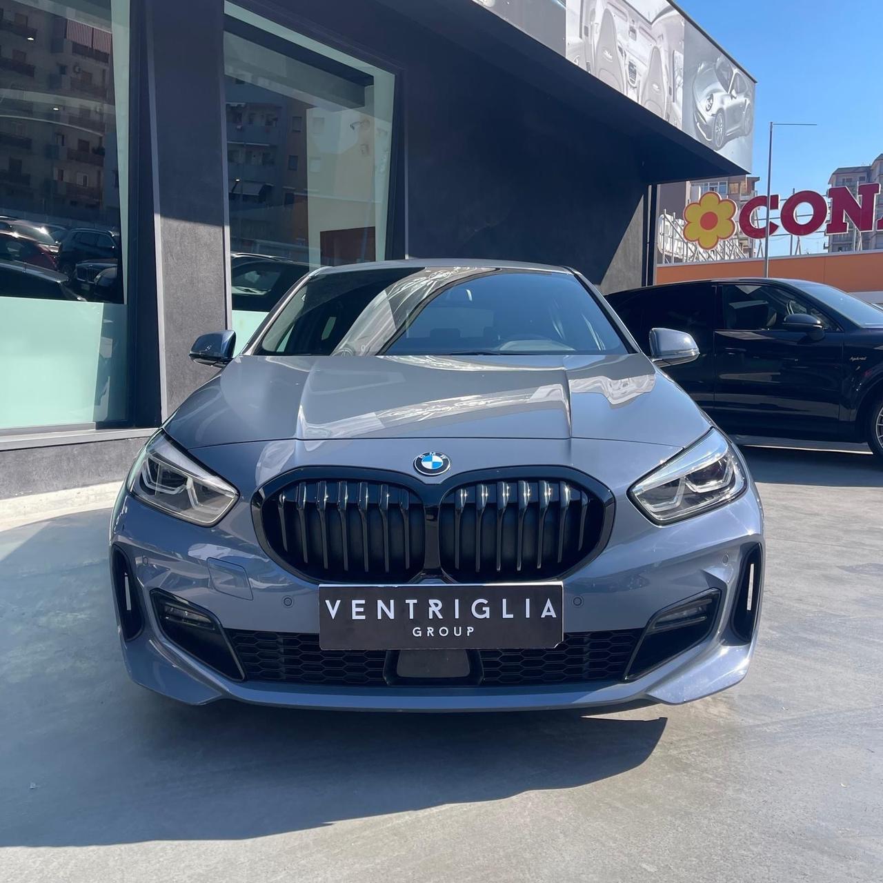 Bmw 118 118d 5p. Msport