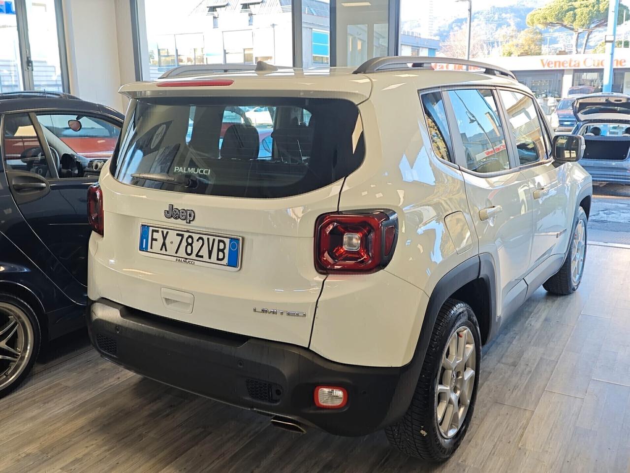 Jeep Renegade 1.3 T4 DDCT Limited