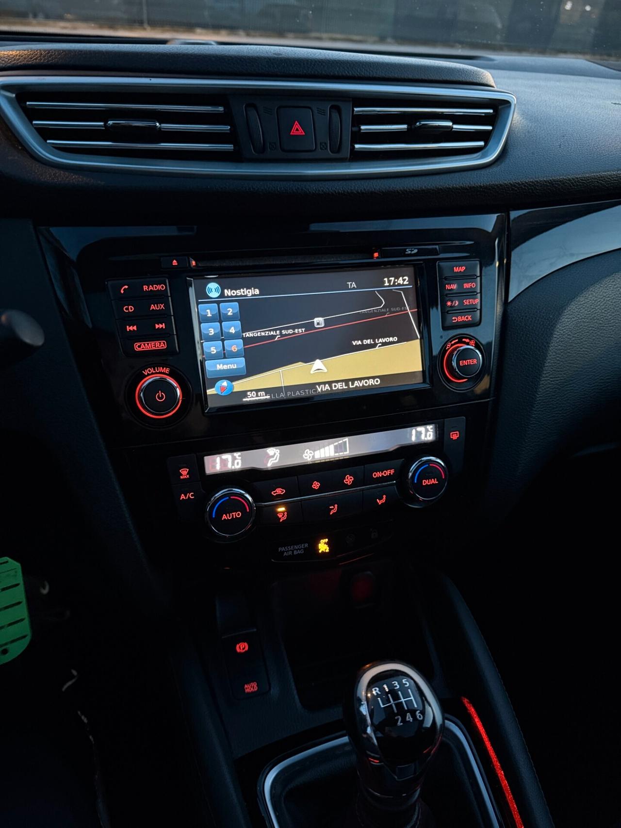 Nissan Qashqai 1.5 dCi N-Connecta