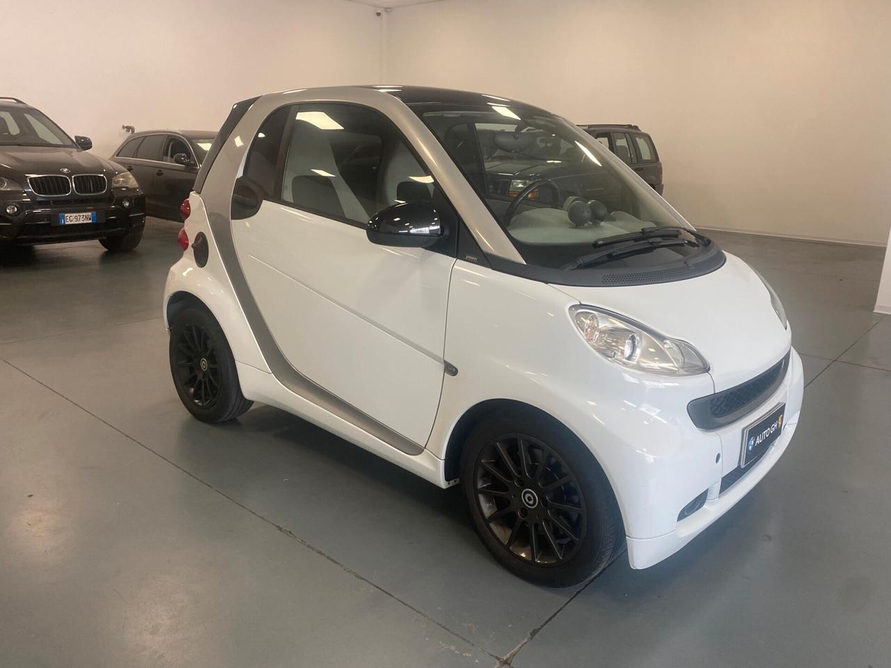 Smart ForTwo 1000 52 kW coupé passion