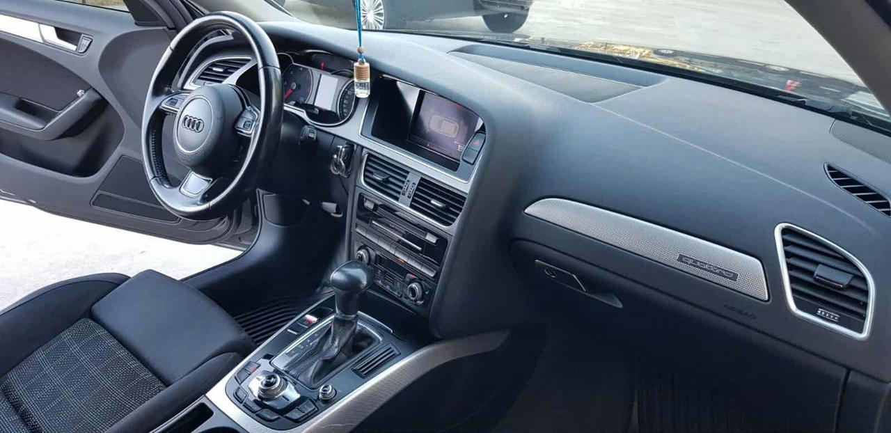 Audi A4 Avant 2.0 TDI 177CV quattro S tronic