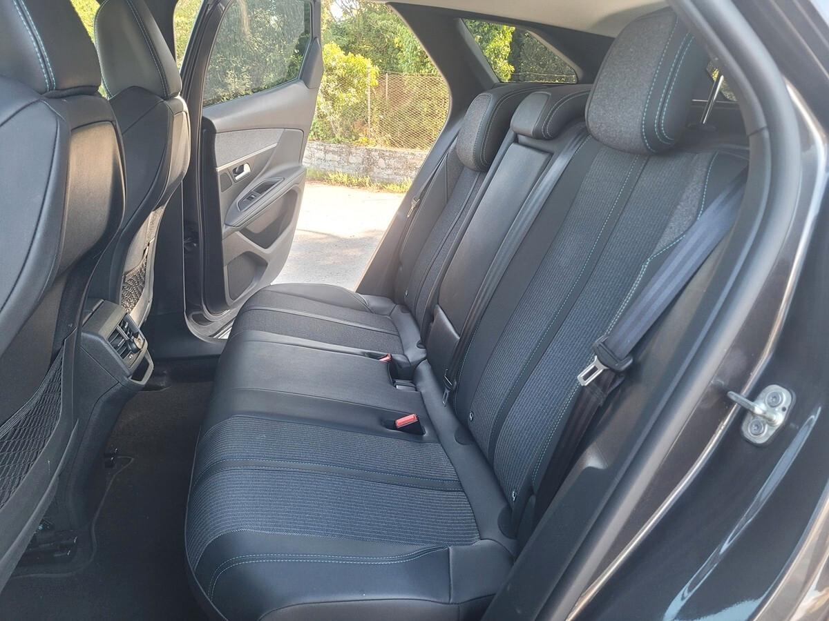 Peugeot 3008 BlueHDi 130 S&S EAT8 Allure Pack