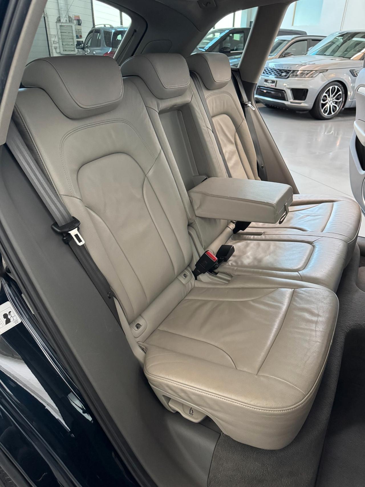 Audi Q5 Quattro tfsi S-tronic 2.0cc 211cv Bang&Olufsen+CarPlay+Tagliandi ufficiali