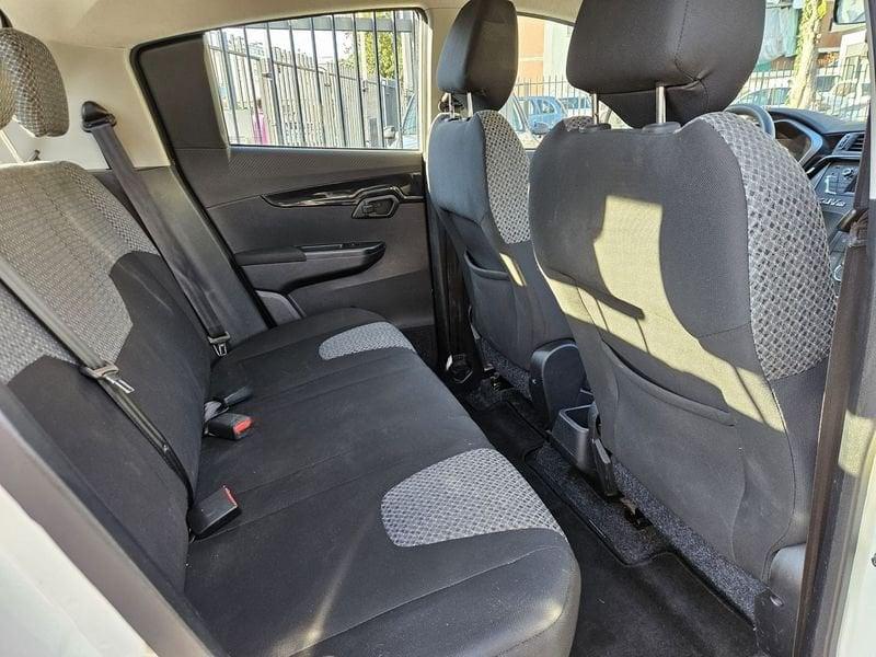 Mahindra KUV100 1.2 K8