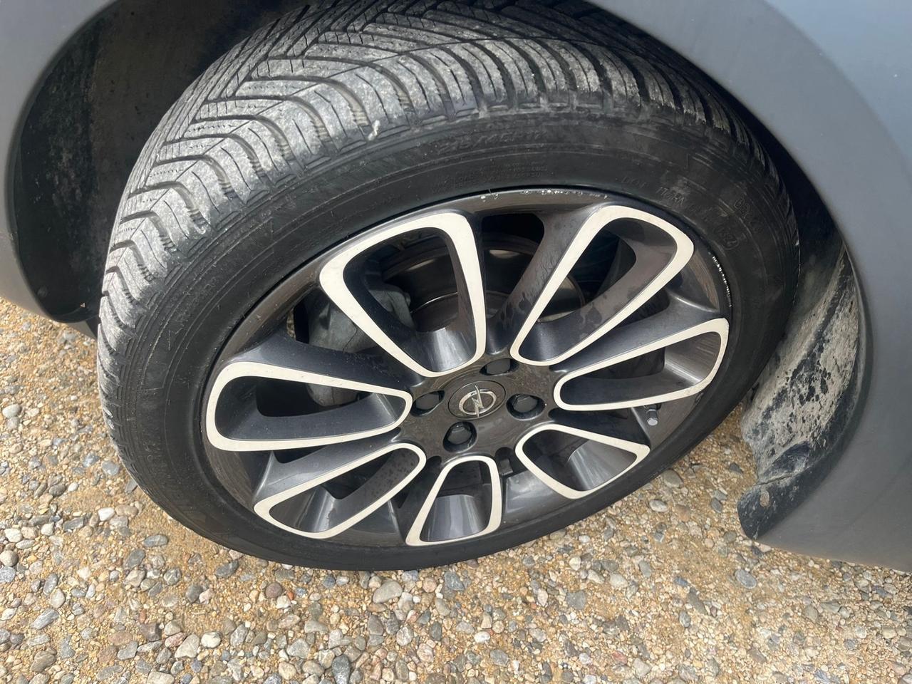 Opel Adam 1.2 Benzina - Neopatentati - Tetto apribile