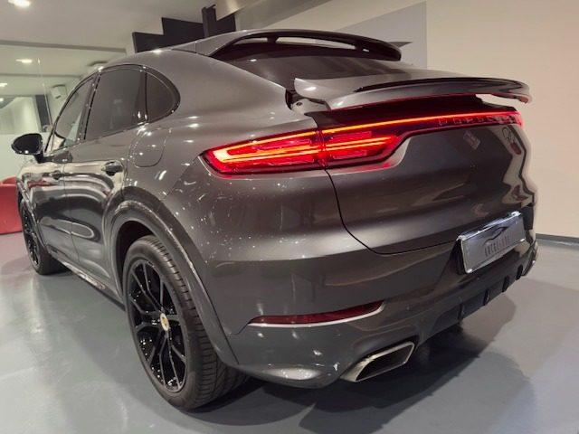 PORSCHE Cayenne Coupé 3.0 V6 Hybrid EDITION BLACK