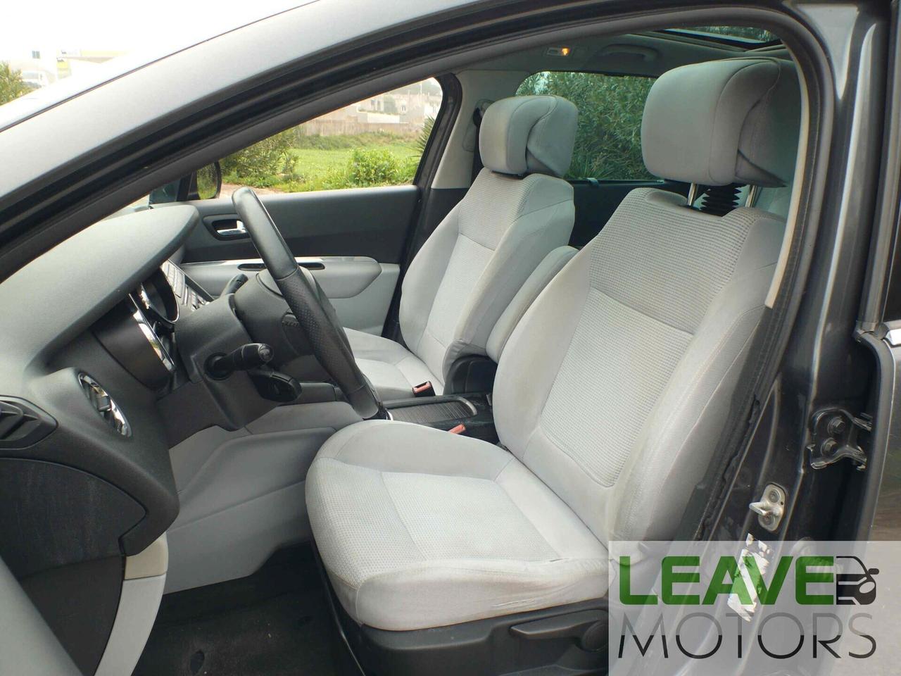 Peugeot 5008 2.0 HDi 150CV Féline (M1468)
