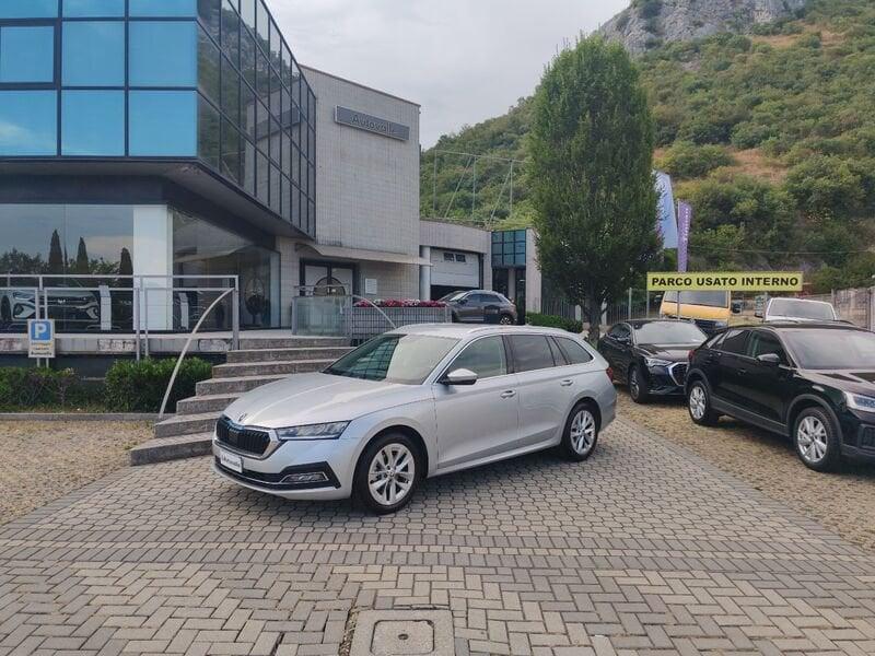 Skoda Octavia 2.0 TDI EVO SCR DSG Wagon Style