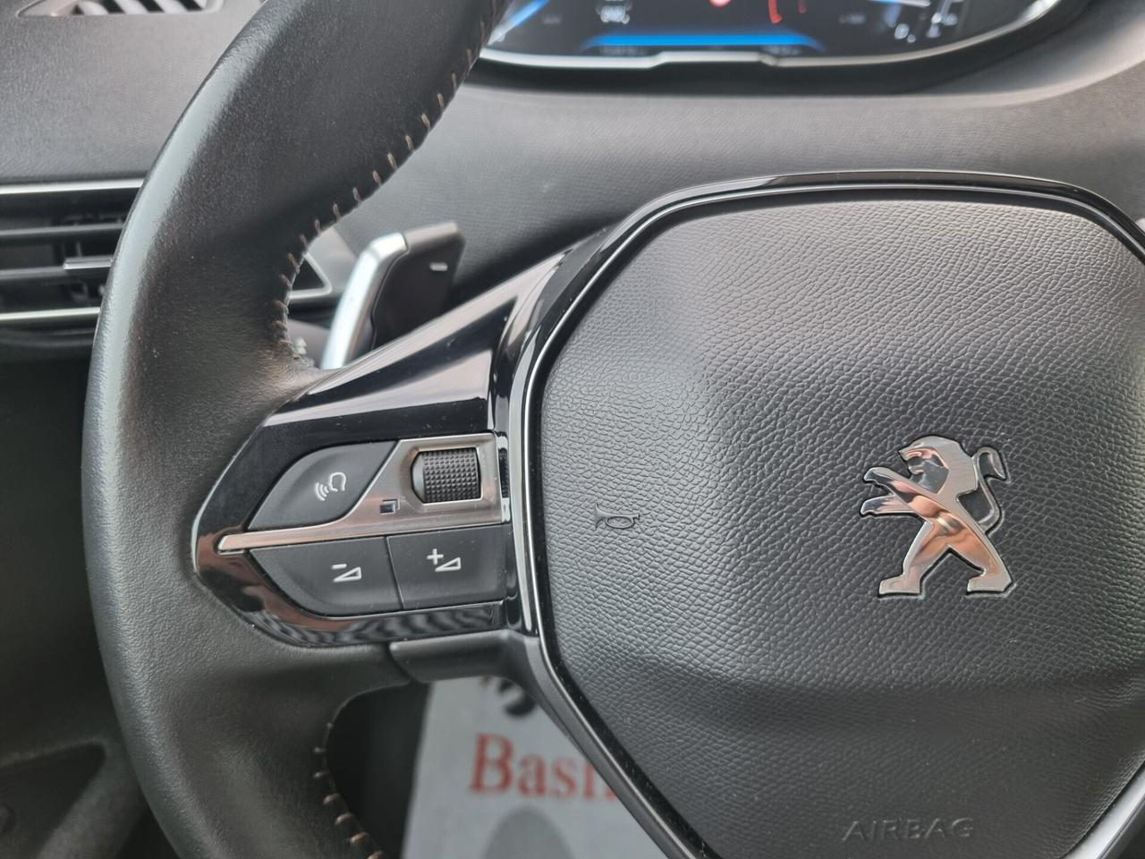 Peugeot 3008 BlueHDi 130 S&S Business