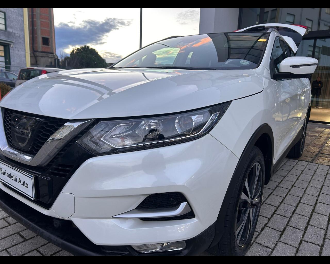 NISSAN Qashqai 2ª serie - Qashqai 1.6 dCi 2WD N-Connecta