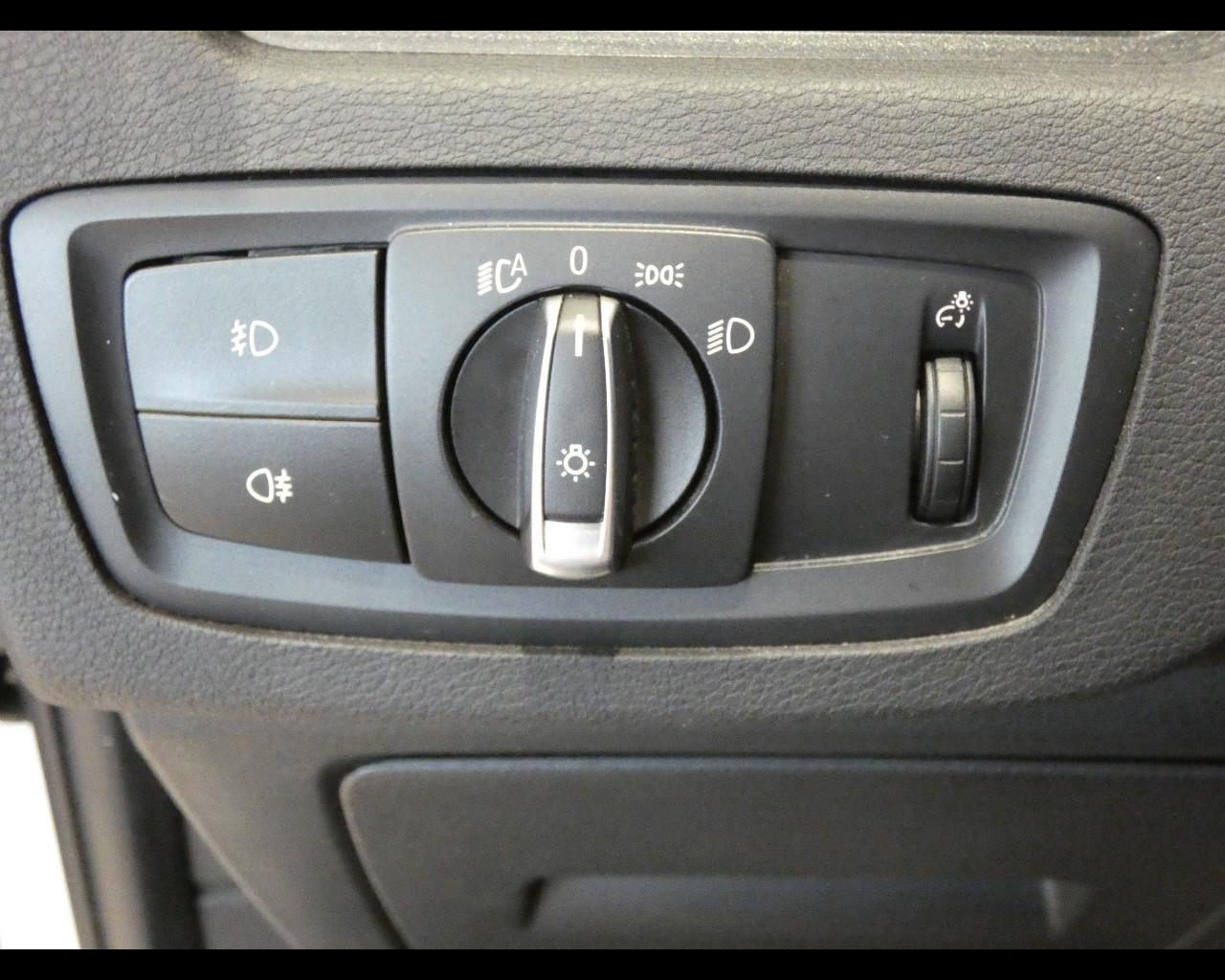 BMW X1 (F48) - X1 xDrive18d xLine