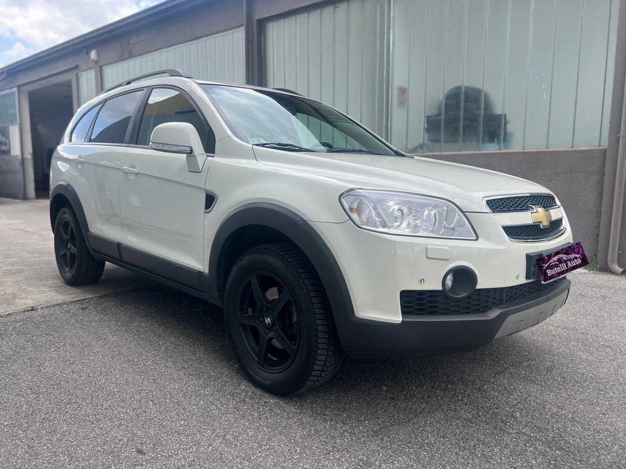 Chevrolet Captiva 2.4 GPL 7 POSTI - GARANZIA 12 MESI