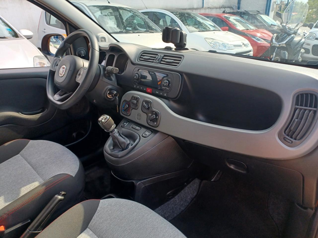 Fiat Panda 1.2 Lounge ANNO 2019 SOLO 60000 KM