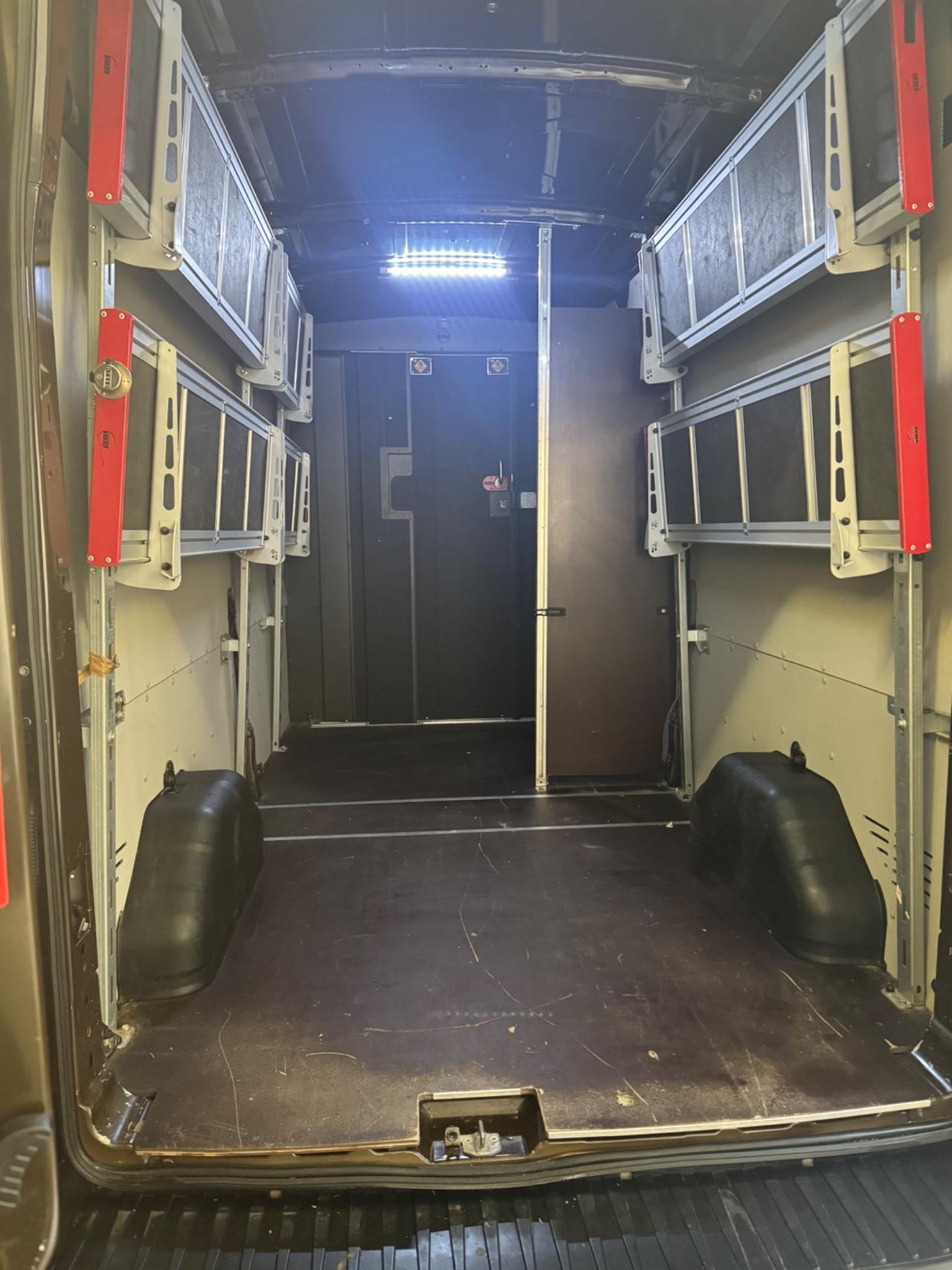 Ford Transit 350 2.0TDCi EcoBlue MHEV 130CV PL-TM Furgone Trend