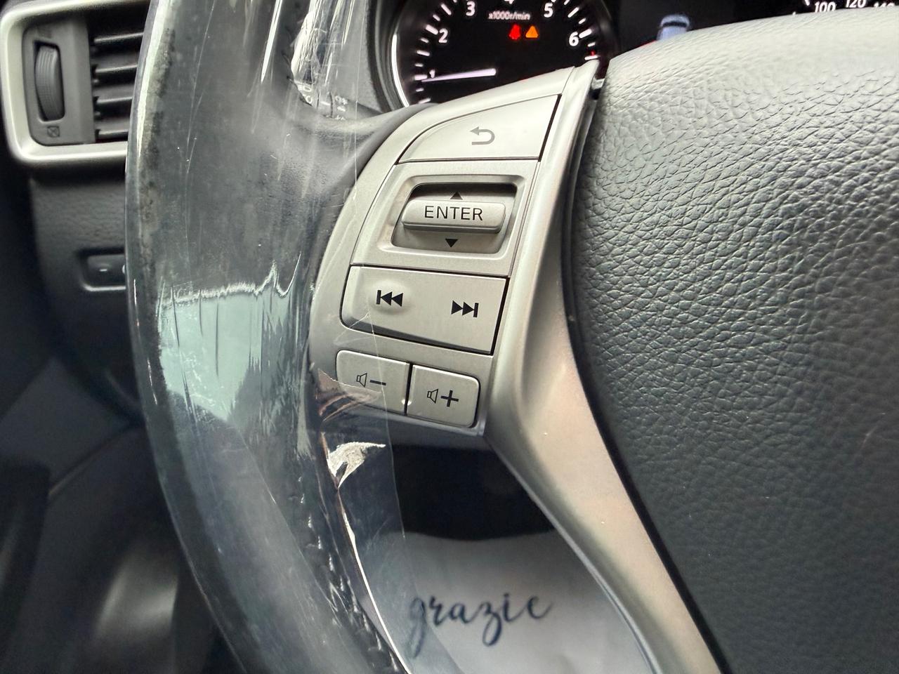 Nissan Qashqai 1.2 Benzina 115 Cv - Manuale