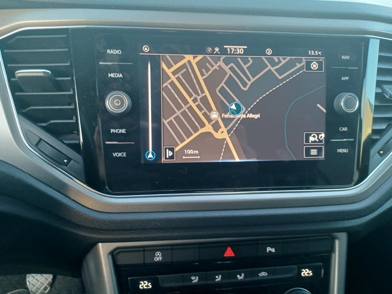 Volkswagen T-Roc 1.0 TSI Business BlueMotion Technology