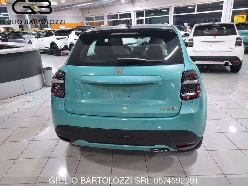 FIAT 600 600 Hybrid 145 CV DCT MHEV Icon