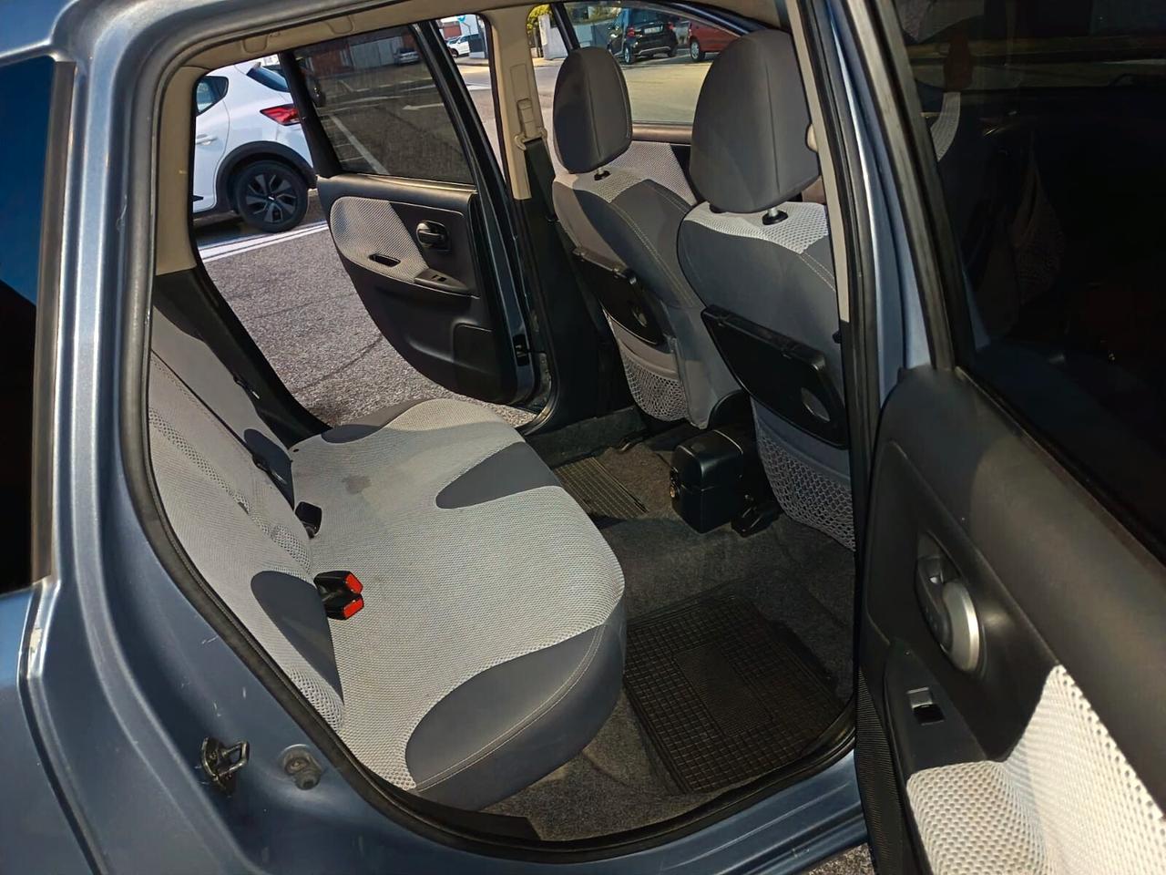 Nissan Note 1.4 16V Sport GPL NEOPATENTATI EURO4 UNICOPROPIETARIO