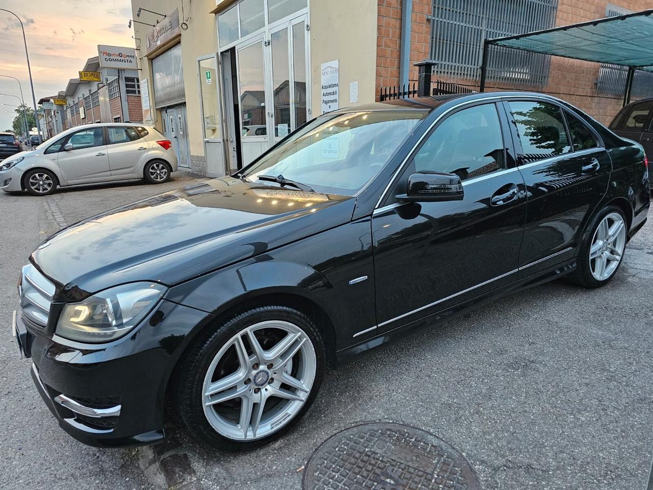 Mercedes-benz C 200 CDI 136cv Avantgarde*AMG*Pelle*Navi*Bi-Xeno*18*