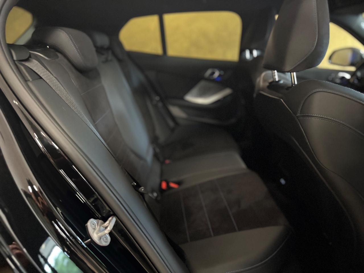 Bmw 120 118d 5p. MSport Design