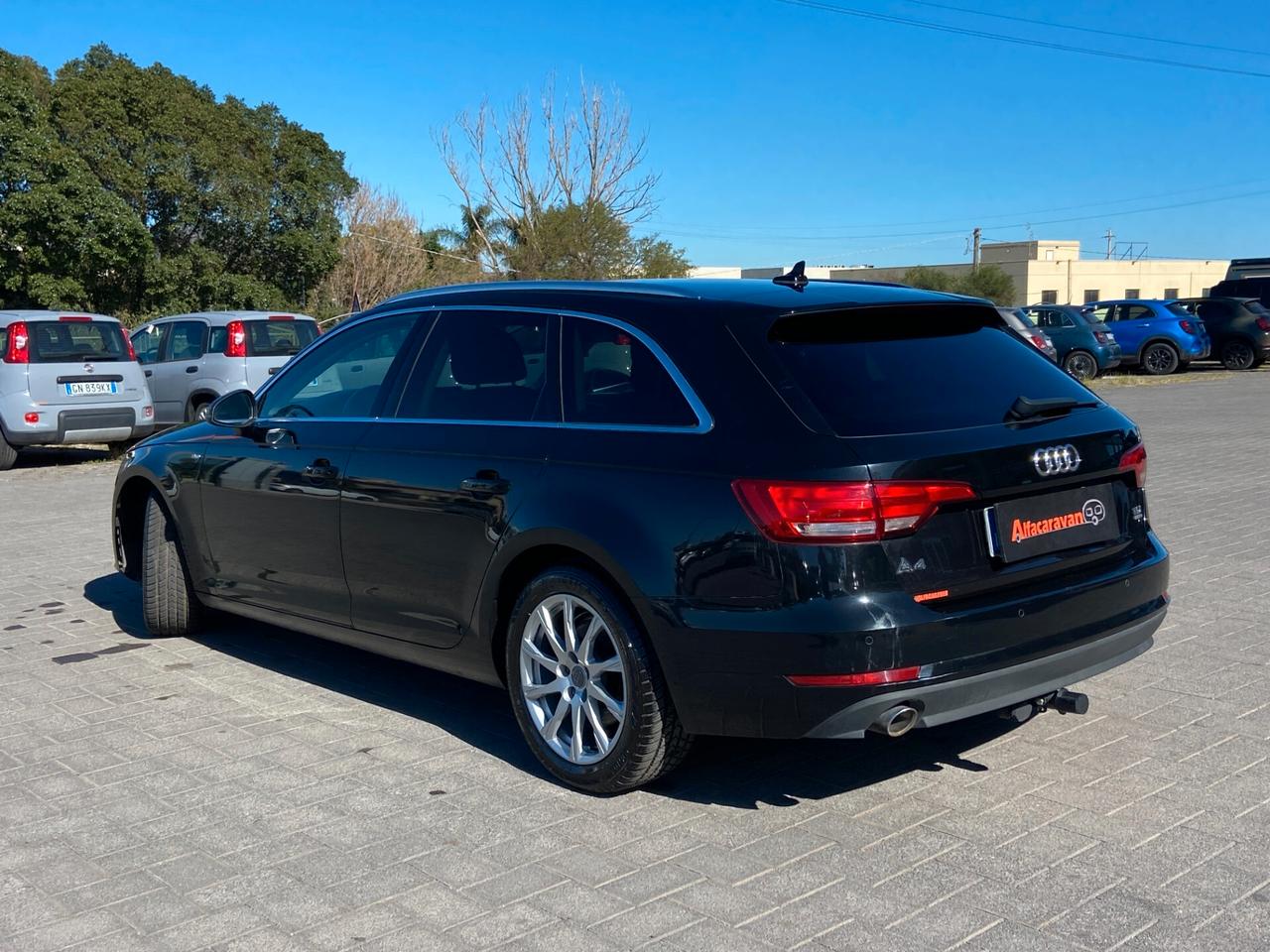 Audi A4 Avant 2.0 tdi S-Line 150cv s-tronic