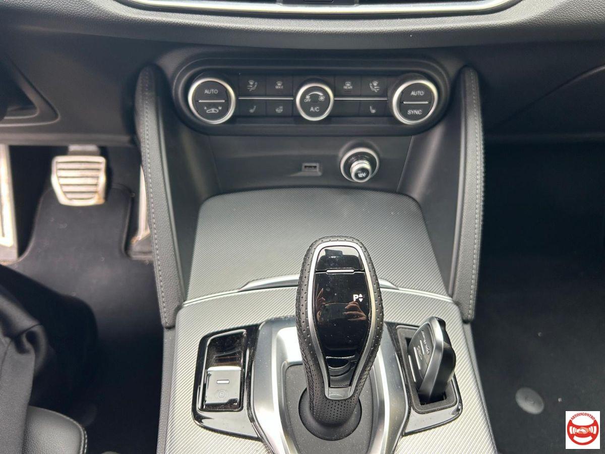 ALFA ROMEO - Stelvio - 2.2 T.diesel 210 AT8 Q4 VeloceTì