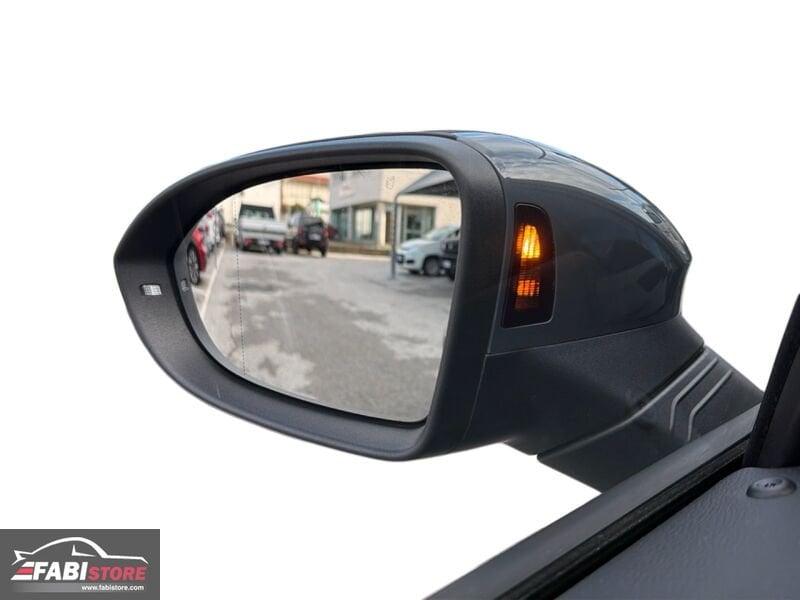 Volkswagen Golf 2.0 TSI 245 Cv GTI DSG - Harman, 19", DCC, Fendi, Head Up ecc